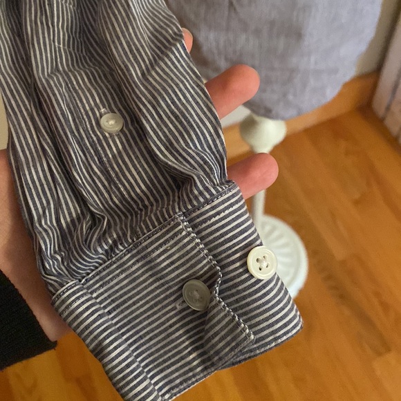 Theory Linen Blend Button Down - Picture 4 of 6